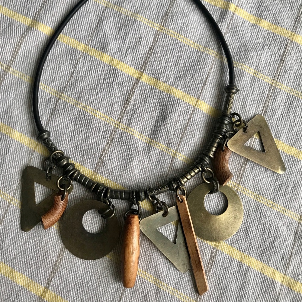 Beautiful Boho, artsy abstract mixed media necklace. - Picture 5 of 8